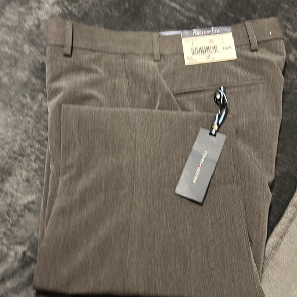 NWT Tommy Hilfiger jeans- size: 32 x 32 - Picture 6 of 10